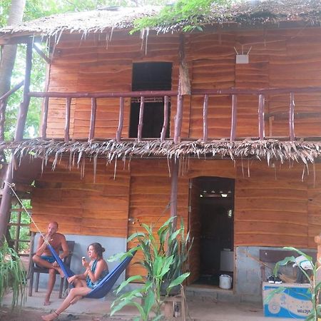 Hotel Easy Huts Ko Lanta Exterior foto