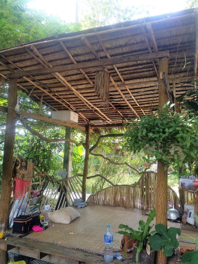 Hotel Easy Huts Ko Lanta Exterior foto
