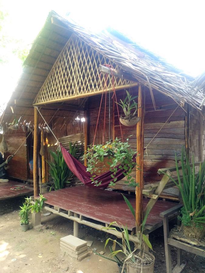 Hotel Easy Huts Ko Lanta Exterior foto